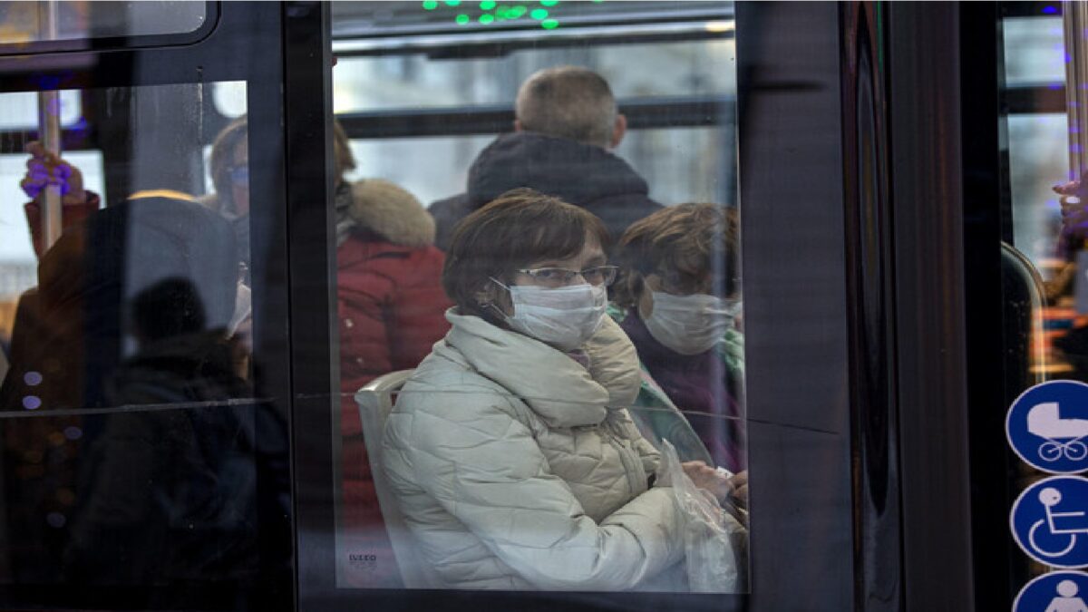 الزام استفاده از ماسک در سرویس‌های حمل ونقل عمومی و بیمارستان‌ها در ایتالیا