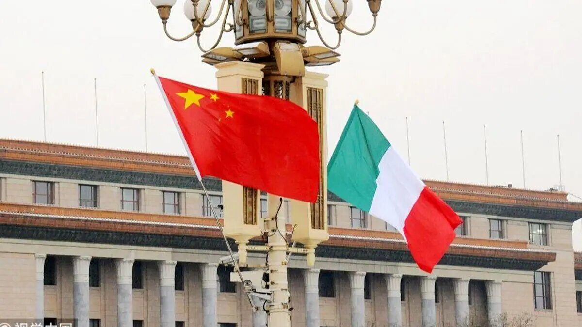 پکن: چین آماده همکاری راهبردی با ایتالیا است