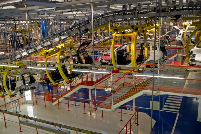 Il fatturato dell’industria settembre +2,1% mese, +3,4% anno